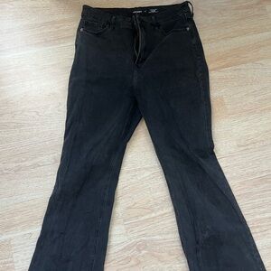 Old Navy High Rise Flared jeans